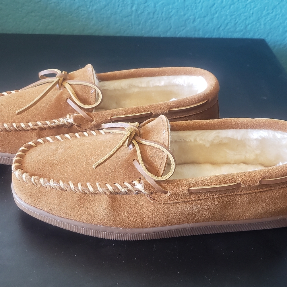 New mens Minnetonka pile lined hardsole shoe brown size 10W